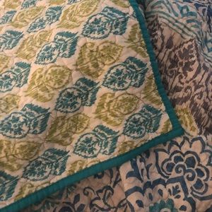 King reversible quilt